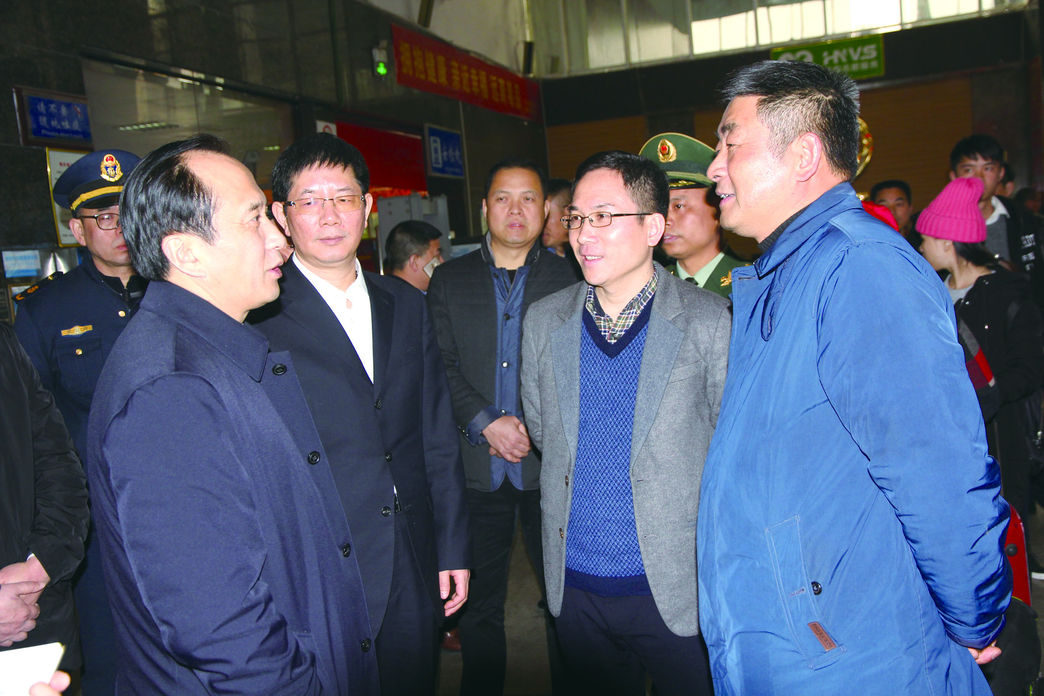 2月8日，副省長、省公安廳廳長許顯輝來我司督導安全生產(chǎn)工作